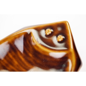 70123 PRUSZKÓW RYBKA POPIELNICA POPIELNICZKA Z LAT 6070-TYCH W BRĄZIE (3).JPG