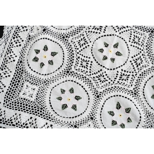 70130 SZYDEŁKO I PŁÓCIENNE HAFTOWANE MEDALIONY OBRUS W BIELI 81 X 80 CM (2).JPG