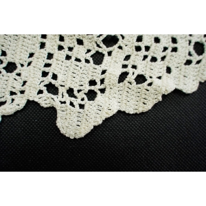 70331 SZYDEŁKO PIĘKNA SERWETA DUŻE MOTYLE CIEKAWY KSZTAŁT 95 X 45 cm (4).JPG