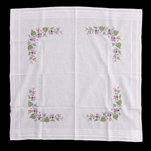 70339 HAFT KRZYŻYKOWY OBRUS RĘCZNIE WYSZYWANY KOLOROWE KWIATKI 79 X 78 CM (1).jpg