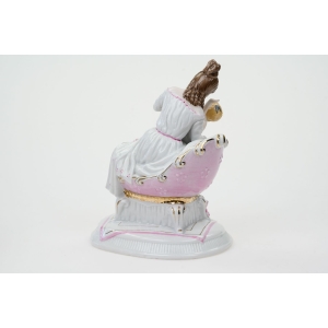70482 PIĘKNA PORCELANOWA FIGURA RĘCZNIE MALOWANA NIEWIASTA Z MALEŃSTWEM (4).JPG