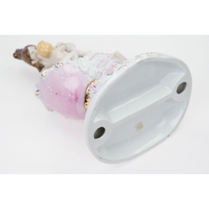 70482 PIĘKNA PORCELANOWA FIGURA RĘCZNIE MALOWANA NIEWIASTA Z MALEŃSTWEM (5).JPG