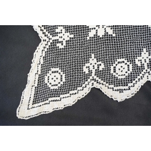 70634 KOŁEK KREMOWY OBRUS LUB FIRANKA CAŁA W KWIATY 220 X 180 CM (5).JPG