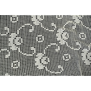 70675 SZYDEŁKO OBRUS LUB FIRANKA CAŁA W RÓŻYCZKI W BIELI 226 X 185 CM (2).JPG
