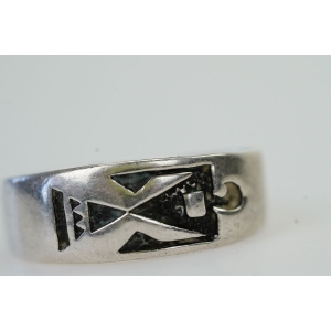 70945 SREBRO MĘSKA OBRĄCZKA TAJEMNICZY SYMBOL R. 23 WAGA 5,1 G (2).JPG