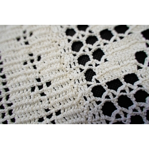 71251 SZYDEŁKO KREMOWO-WANILIOWY OBRUS W GWIAZDKI LUB KAPA NA ŁÓŻKO 195 X 170 CM (4).JPG