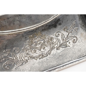 71481 ZABYTKOWY PLATEROWANY SREBREM LISTOWNIK NA BIURKO Z HERBEM (2).JPG