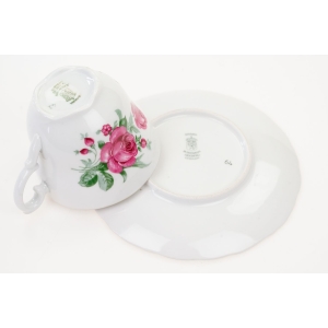 71636 SCHUMANN FILIŻANKA ZE SPODKIEM MALINOWE RÓŻE (5).JPG