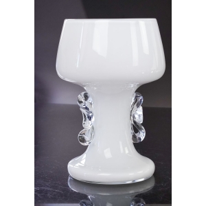 71681 TARNOWIEC J. SŁUCZAN-ORKUSZ BIAŁY WAZON Z NAKŁADKAMI MOTYLKI (2).JPG