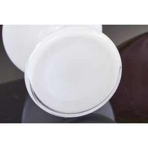 71681 TARNOWIEC J. SŁUCZAN-ORKUSZ BIAŁY WAZON Z NAKŁADKAMI MOTYLKI (5).JPG