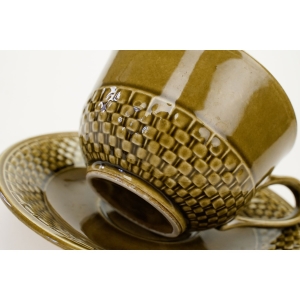 71694 MAASTRICHT FILIŻANKA ZE SPODKIEM W OLIWKOWYM KOLORZE (3).JPG