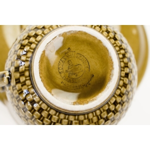 71694 MAASTRICHT FILIŻANKA ZE SPODKIEM W OLIWKOWYM KOLORZE (6).JPG