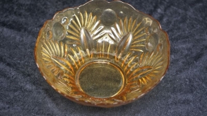 CIEKAWA POMARAŃCZOWA MISA SALATERA