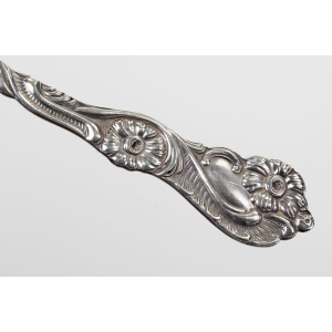 71825 SZWECJA EXTRA PRIMA ŁYŻKA DO ŚMIETANKI DESERÓW BOGATO DEKOROWANA (2).JPG