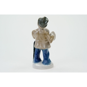 72090 GRÄFENTHAL FIGURKA MĘŻCZYZNY Z INSTRUMENTEM (3).JPG