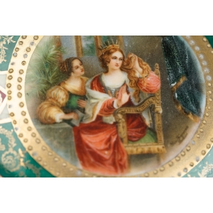 72118 PORCELANOWE PUZDERKO Z OBRAZEM G. F. BARBIERI W STYLU WIEDEŃSKIM (3).JPG