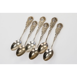 72170 KOMPLET SREBRZONYCH ŁYŻECZEK DO MOKKI Z RÓŻĄ (5).JPG