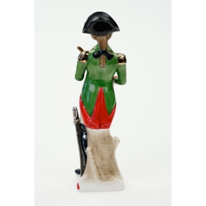 72453 CAPODIMONTE DUŻA FIGURA NAPOLEOŃSKIEGO ŻOŁNIERZA OFFICIER DES CAVALERIE (3).JPG