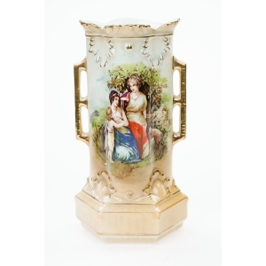 72457 AUSTRA CERAMICZNY RĘCZNIE MALOWANY WAZON SCENKA Z GRACJAMI (2).JPG