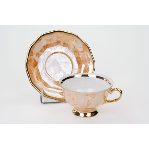 72519 KAROLINA ŁOSOSIOWO-ZŁOTA FILIŻANKA MOKKA ZE SPODKIEM OPALIZOWANA (3).JPG