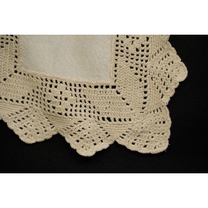 72677 SZYDEŁKO I LNIANE WSTAWKI OBRUS W GWIAZDY W BIELI 84 X 80 CM (5).JPG