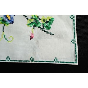 72950 ARCYDZIEŁO BARWNY HAFT KRZYŻYKOWY OBRUS 81 X 81 CM (5).JPG