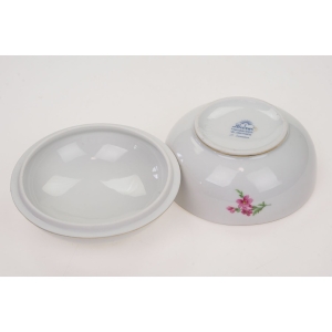 73398 LINDNER ŚLICZNE PUZDERKO W KOLOROWE KWIATY (5).JPG