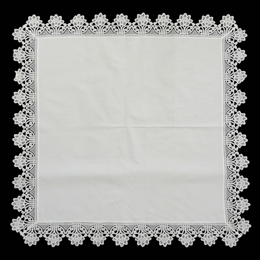 73441 PŁÓTNOBATYST I BAWEŁNIANA KORONKA GIPIUROWA BIAŁY ELEGANCKI OBRUS 86 X 83 CM (1).jpg