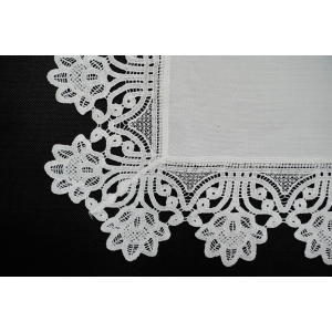 73441 PŁÓTNOBATYST I BAWEŁNIANA KORONKA GIPIUROWA BIAŁY ELEGANCKI OBRUS 86 X 83 CM (4).JPG