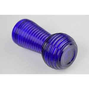 41245 PRĄDNICZANKA KOBALTOWY WAZON W PIERŚCIENIE NA KONWALIE (4).jpg