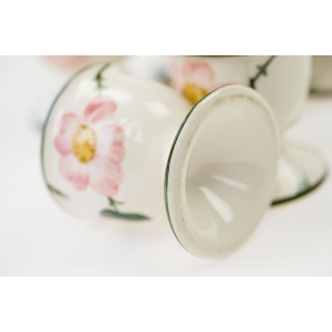 73677 VILLEROY &amp; BOCH WILDROSE KOMPLET ŚLICZNYCH KIELISZKÓW NA JAJKA (4).JPG