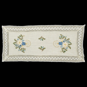 73818 BOŻE NARODZENIE HAFT WYPUKŁY BIEŻNIK SERWETA (1).jpg