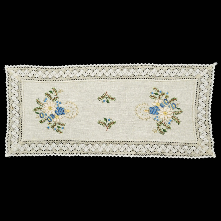 73818 BOŻE NARODZENIE HAFT WYPUKŁY BIEŻNIK SERWETA (1).jpg