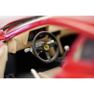 73840 FERRARI TESTA ROSSA '1984 CZERWONY 118 BBURAGO (6).JPG