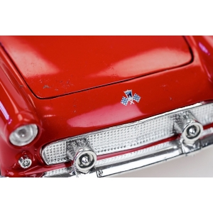 73842 ROAD TOUGH CHEVROLET CORVETTE 1957 BIAŁO-CZERWONY 118 (5).JPG