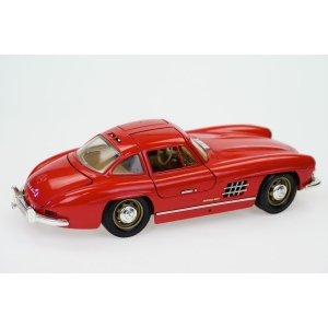 73844 MERCEDES BENZ 300 SL '1954 CZERWONY 124 BBURAGO (4).JPG