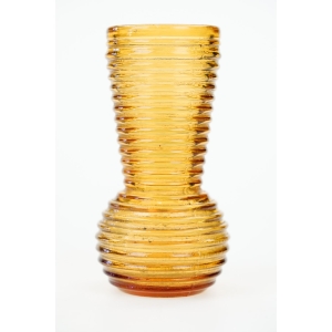 73873 PRĄDNICZANKA BURSZTYNOWY JASNY WAZON W PIERŚCIENIE NA KONWALIE (2).JPG