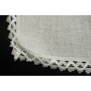 73972 BOŻE NARODZENIE RĘCZNIE WYSZYWANY OBRUS MOTYWY ŚWIĄTECZNE 84 X 83 CM (5).JPG