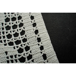 73980 SZYDEŁKO FIRANECZKA W KWIATY Z KORALIKAMI DO KREDENSU MAŁEGO OKNA 90 X 38 CM (5).JPG