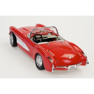 74092 ROAD TOUGH CHEVROLET CORVETTE 1957 BIAŁO-CZERWONY 118 (3).JPG