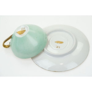 74251 SELEDYNOWA MOKKA ZE SPODKIEM I RĘCZNIE MALOWANE KWIATY I MOTYLEK (6).JPG