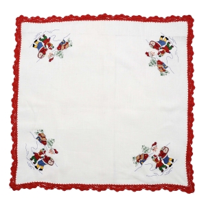 74298 BOŻE NARODZENIE OBRUS Z MOTYWAMI ŚWIĄTECZNYMI I SZYDEŁKOWĄ KORONKĄ 82 X 80 CM (1).jpg