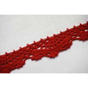 74298 BOŻE NARODZENIE OBRUS Z MOTYWAMI ŚWIĄTECZNYMI I SZYDEŁKOWĄ KORONKĄ 82 X 80 CM (3).JPG