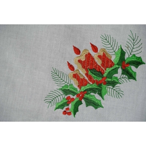 74301 BOŻE NARODZENIE OBRUS Z MOTYWAMI ŚWIĄTECZNYMI 75 X 73 CM (2).JPG