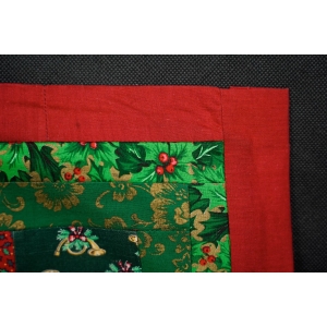 74306 BOŻE NARODZENIE BIEŻNIK PATCHWORK ZE ŚWIĄTECZNYM MOTYWEM 122 X 44,5 CM (4).JPG