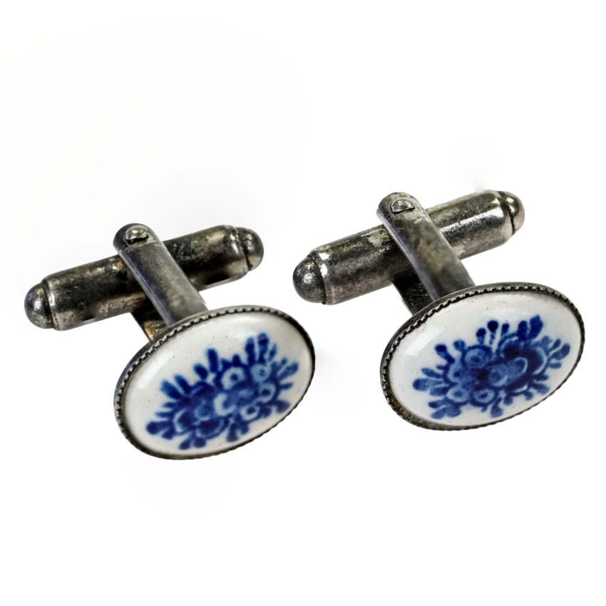 74531 DELFT PORCELANOWE RĘCZNIE MALOWANE SPINKI DO MANKIETÓW KWIATY (1).jpg