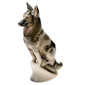 74945 JIHOKERA SPORA PORCELANOWA FIGURKA PSA WILCZUR W STYLU ROYAL DUX (1).jpg