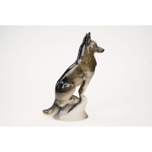 74945 JIHOKERA SPORA PORCELANOWA FIGURKA PSA WILCZUR W STYLU ROYAL DUX (3).jpg