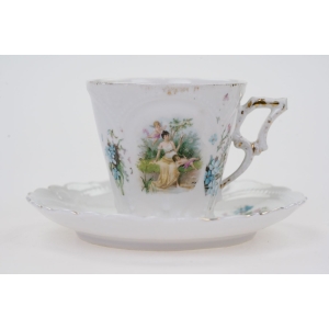 75324 ŚLICZNA SECESYJNA FILIŻANKA ZE SPODKIEM SCENKA Z NIMFĄ I AMORKIEM NIEZAPOMINAJKI (2).jpg
