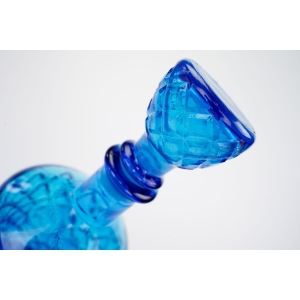 75368 EMPOLI TURKUSOWA KARAFKA Z WZOREM W KRATKĘ (2).jpg